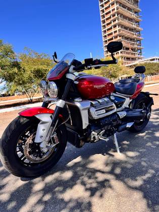 TRIUMPH ROCKET III 